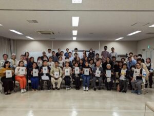 参加したみんなで集合写真を撮りました