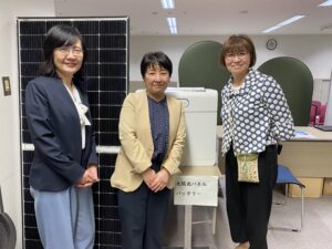 岩永やす代都議と伊藤ひとみ区議と撮った写真